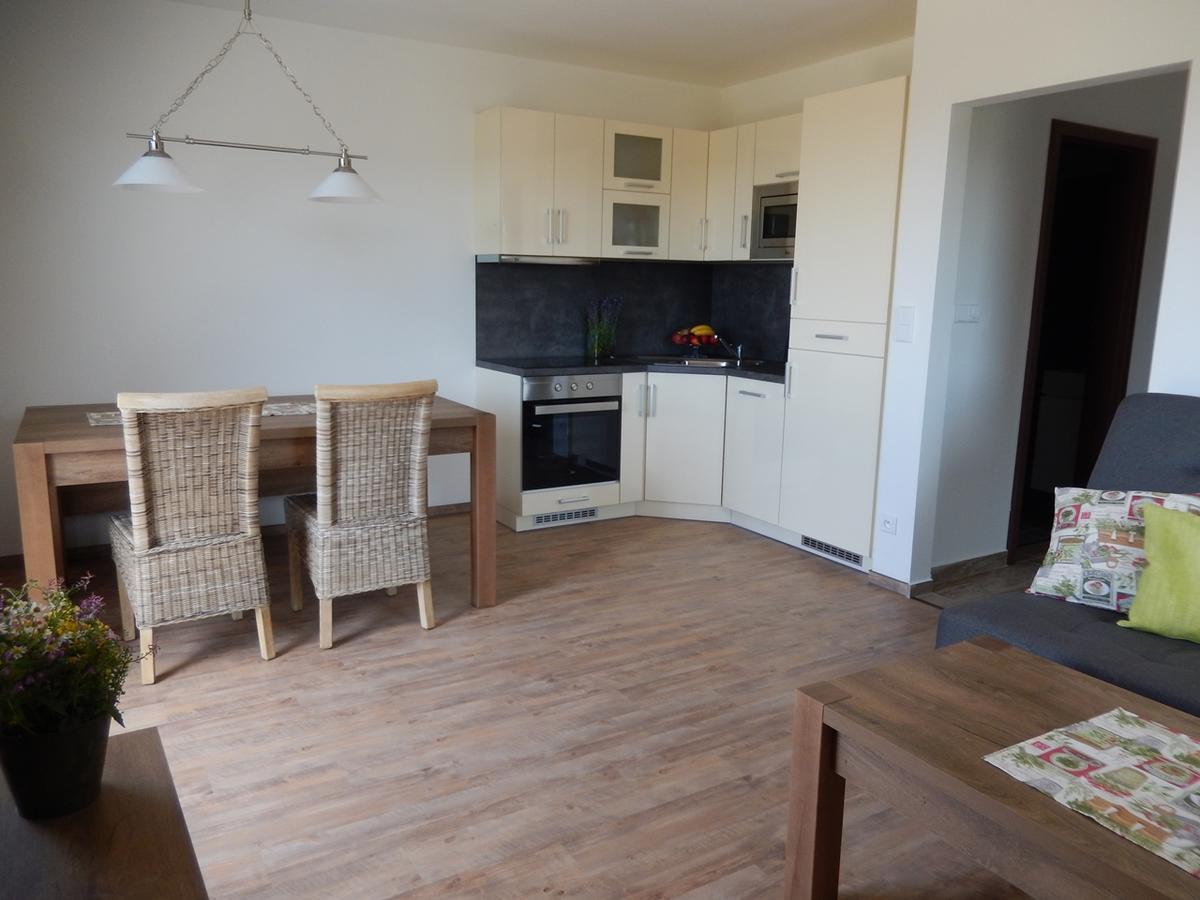 Horske Apartmany Bily Vlk Vaclavov u Bruntalu Dış mekan fotoğraf