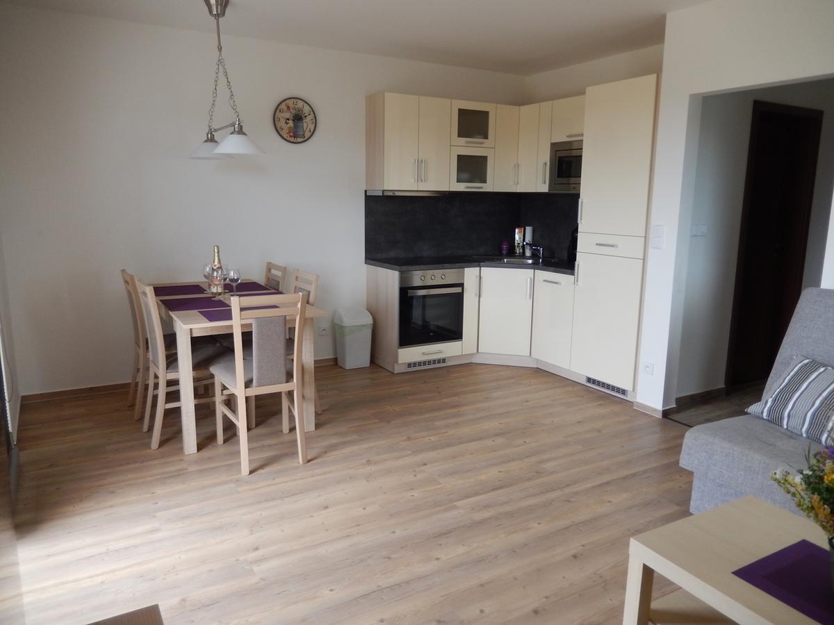 Horske Apartmany Bily Vlk Vaclavov u Bruntalu Dış mekan fotoğraf